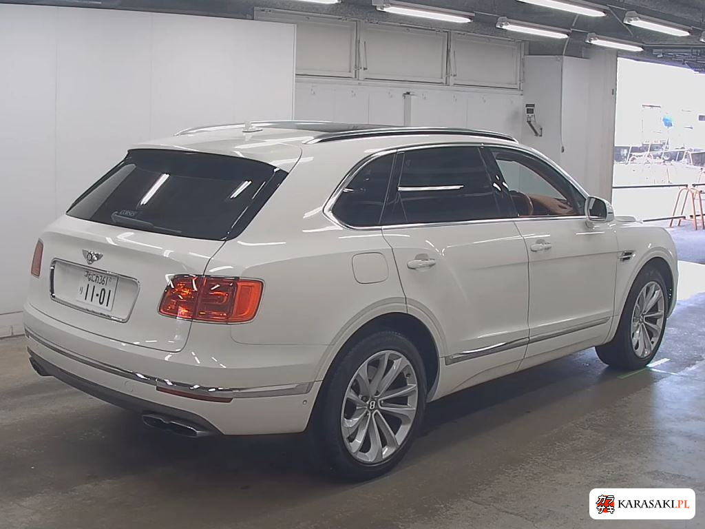 2019 Bentley Bentayga 4WD Base Grade 4