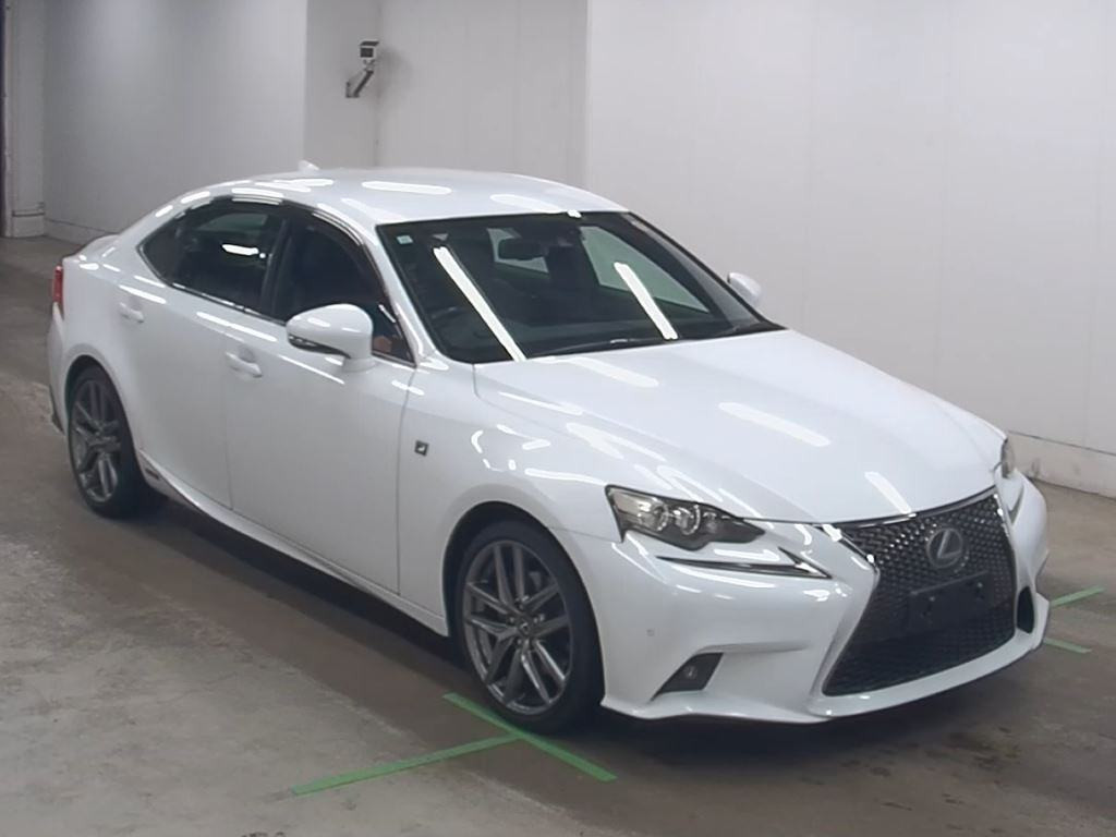 Lexus Is 2013 z aukcji japońskiej