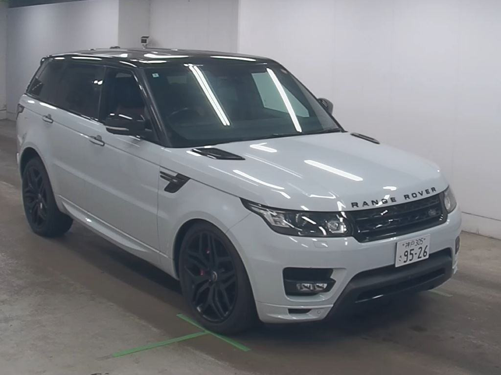 Land Rover Range Rover Sport 2016 z aukcji japońskiej