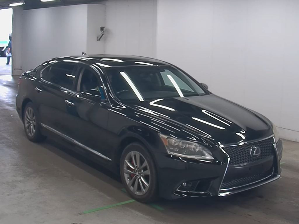 Lexus LS 2015 z aukcji japońskiej