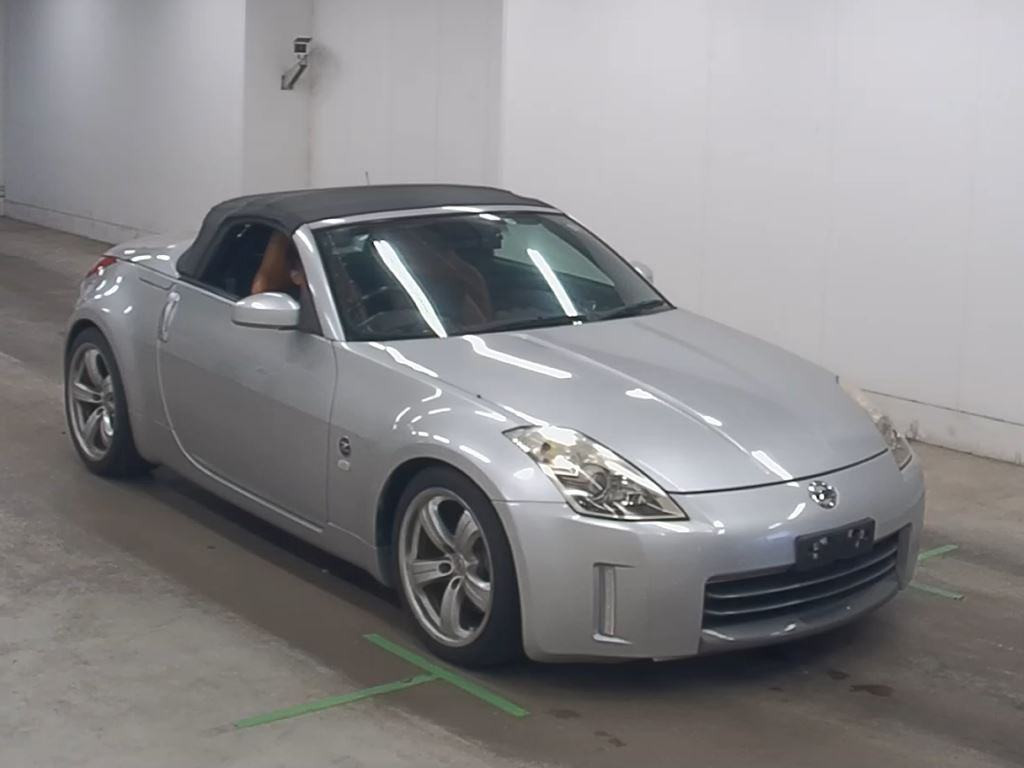 Nissan Fairlady Z 2005 z aukcji japońskiej