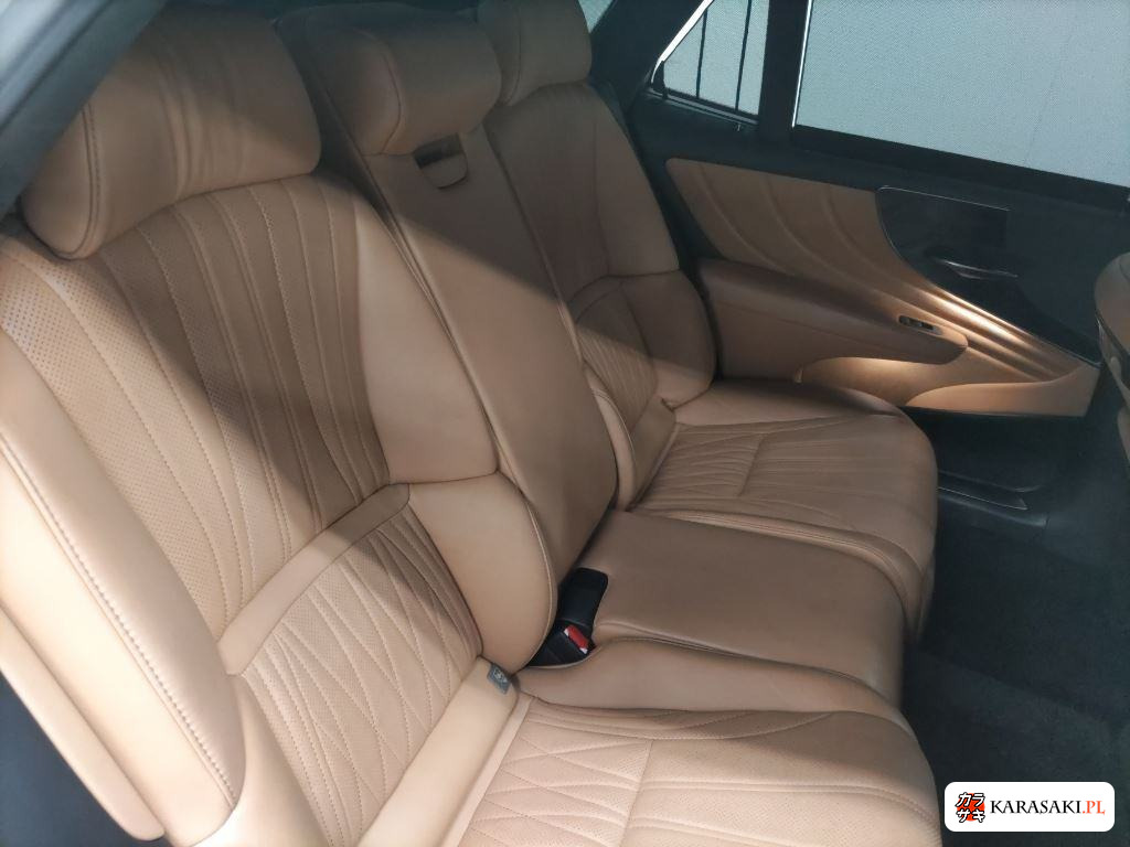 2021 Lexus LS LS500H Version L 6