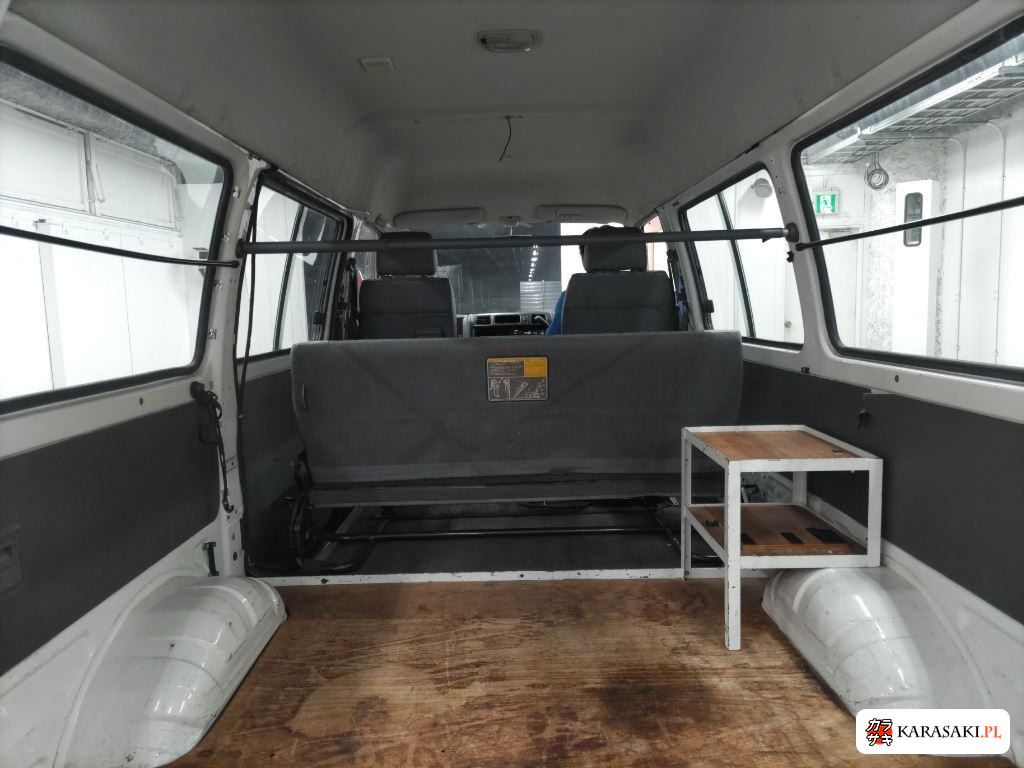 2000 Nissan SK82MN 6