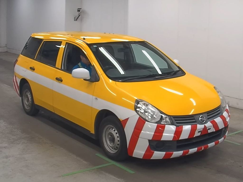 Nissan VY12 2012 z aukcji japońskiej