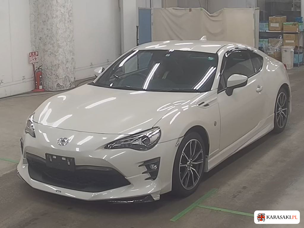 Toyota 86 2017 z aukcji japońskiej