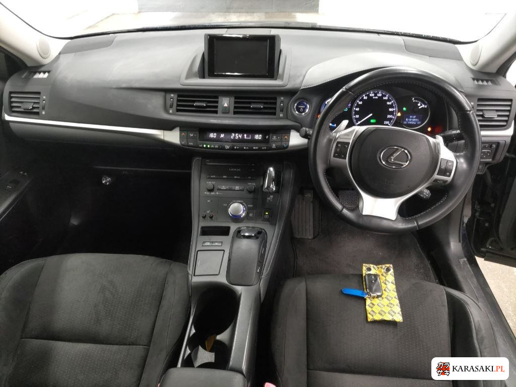 Lexus CT 2011 z aukcji japońskiej