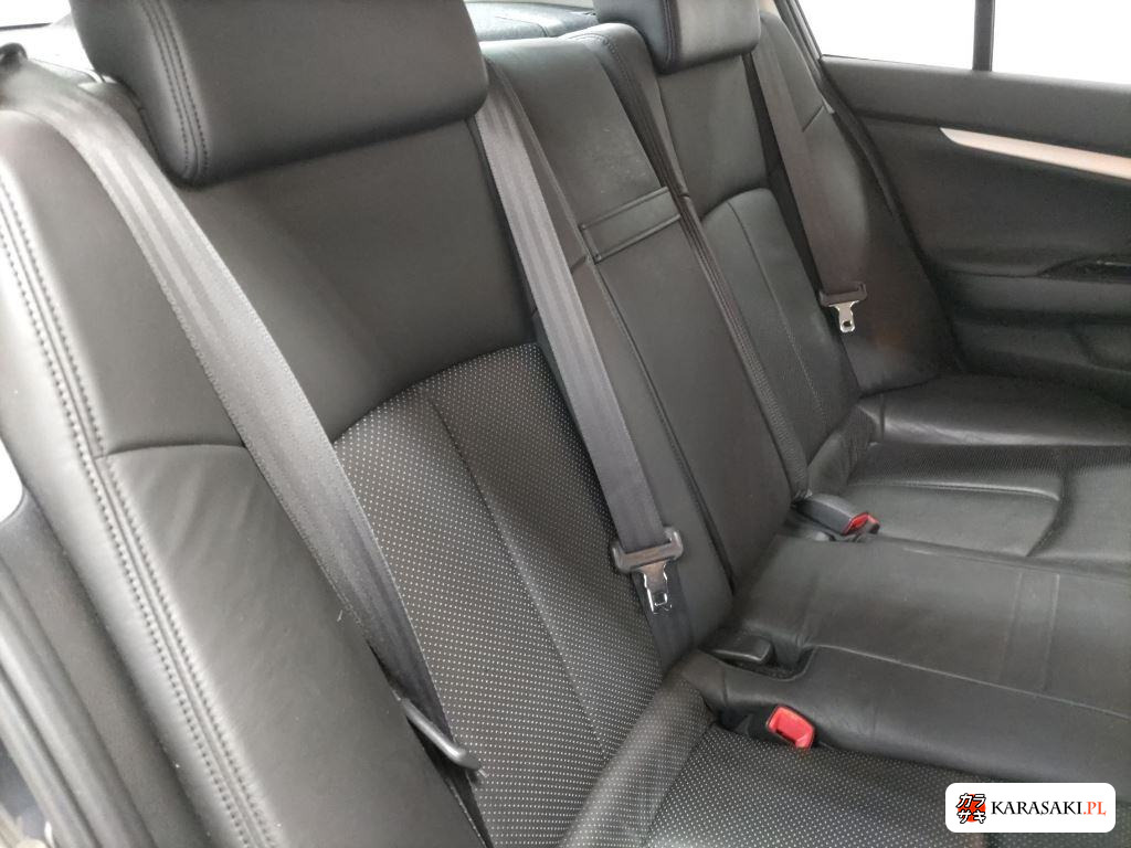Nissan Skyline 2007 z aukcji japońskiej