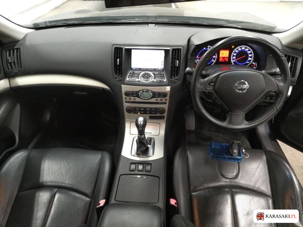 Nissan Skyline 2007 z aukcji japońskiej
