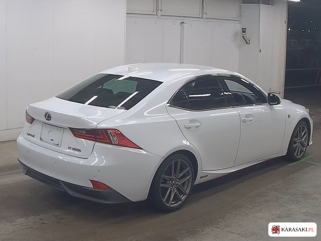 Lexus Is 2013 z aukcji japońskiej