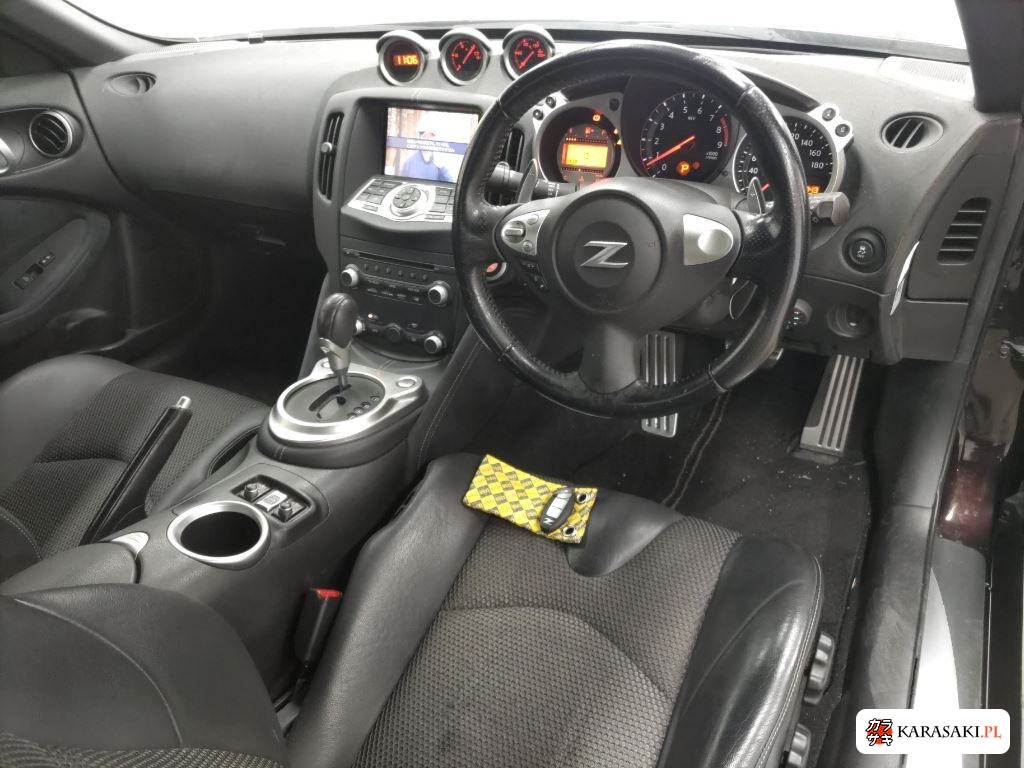 Nissan Fairlady Z 2011 z aukcji japońskiej