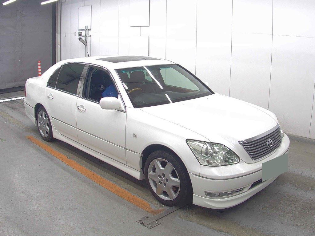 Toyota Celsior 2003 z aukcji japońskiej