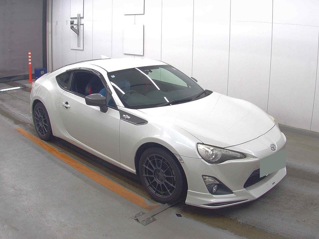 Toyota 86 2012 z aukcji japońskiej
