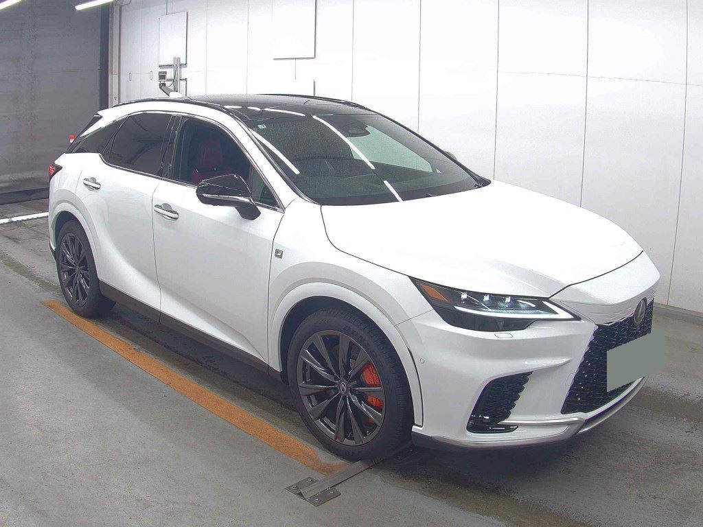Lexus RX 2025 z aukcji japońskiej