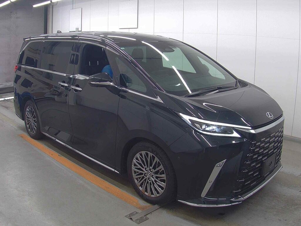 Lexus LM 2025 z aukcji japońskiej