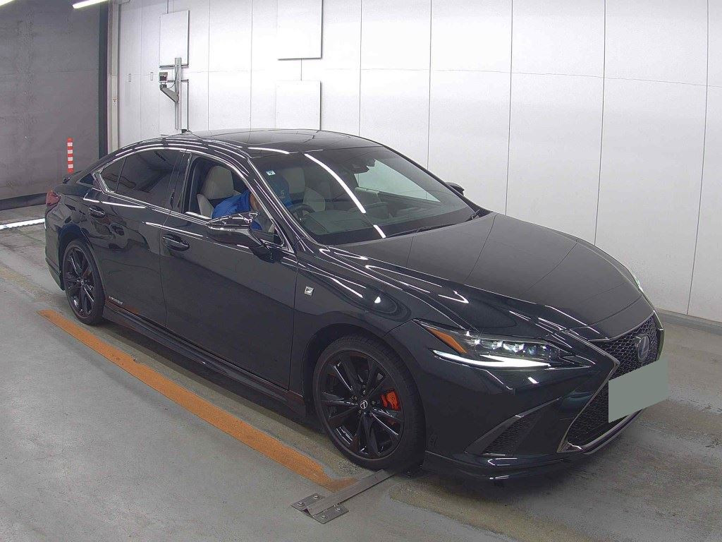 Lexus Es 2021 z aukcji japońskiej