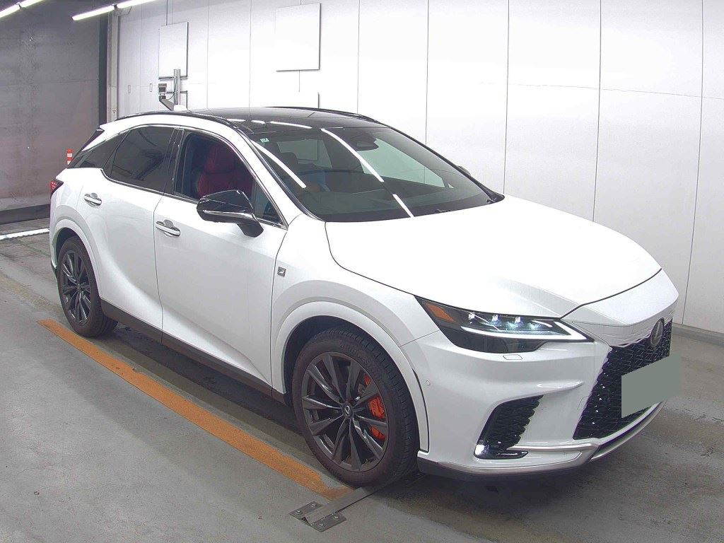 Lexus RX 2025 z aukcji japońskiej