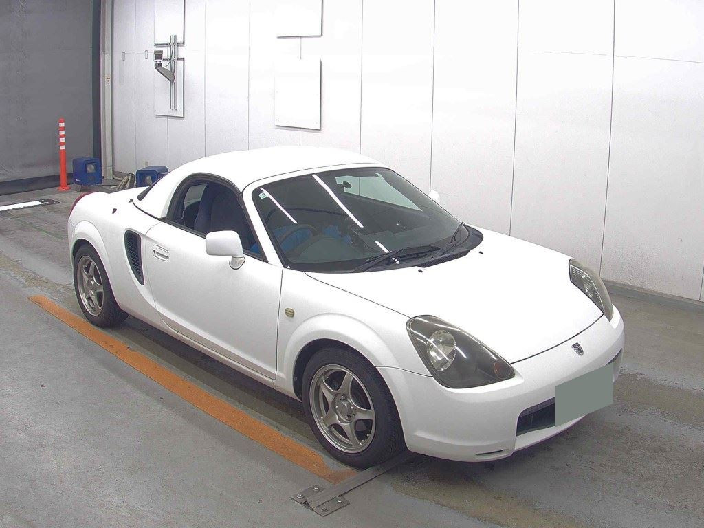 Toyota MR-S 1999 z aukcji japońskiej