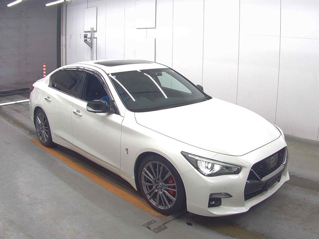 Nissan Skyline 2019 z aukcji japońskiej
