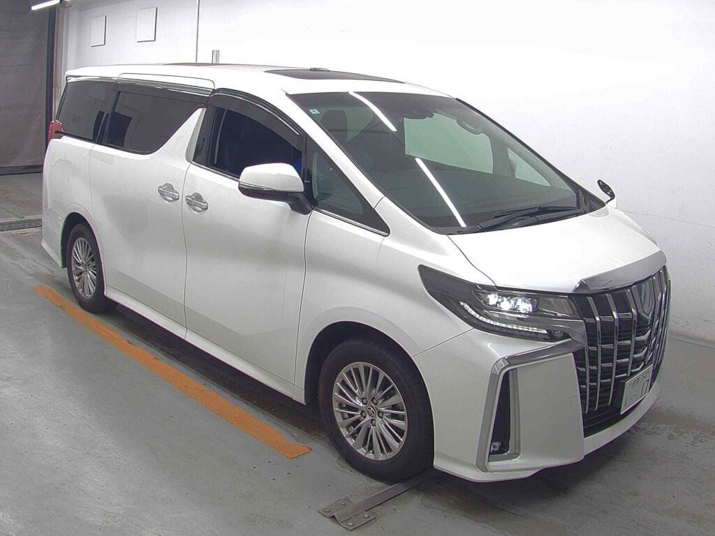 Toyota Alphard Hybrid 2021 z aukcji japońskiej