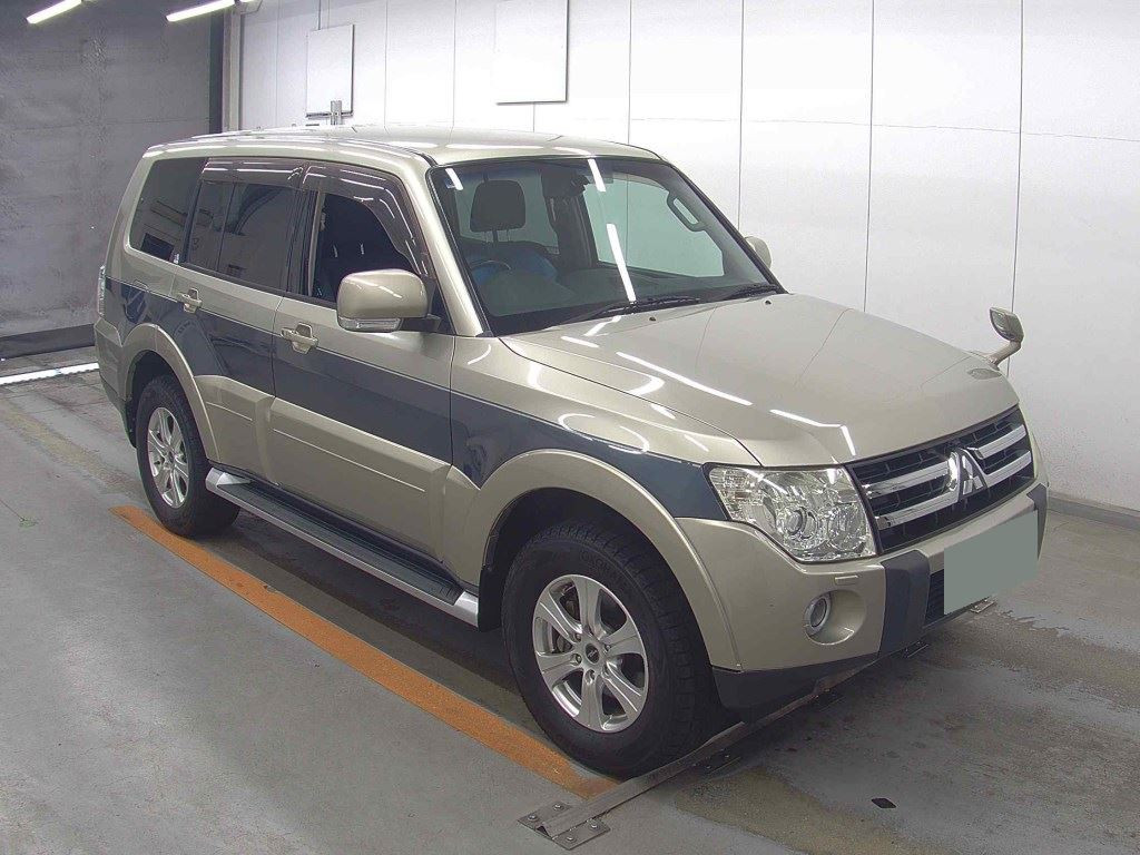 Mitsubishi Pajero 2008 z aukcji japońskiej