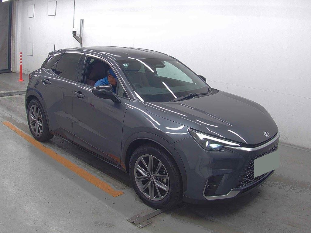 Lexus LBX 2025 z aukcji japońskiej