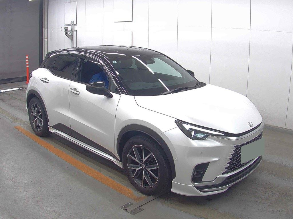 Lexus LBX 2025 z aukcji japońskiej