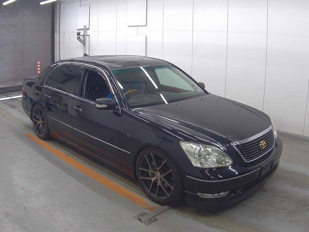 Toyota Celsior 2004 z aukcji japońskiej