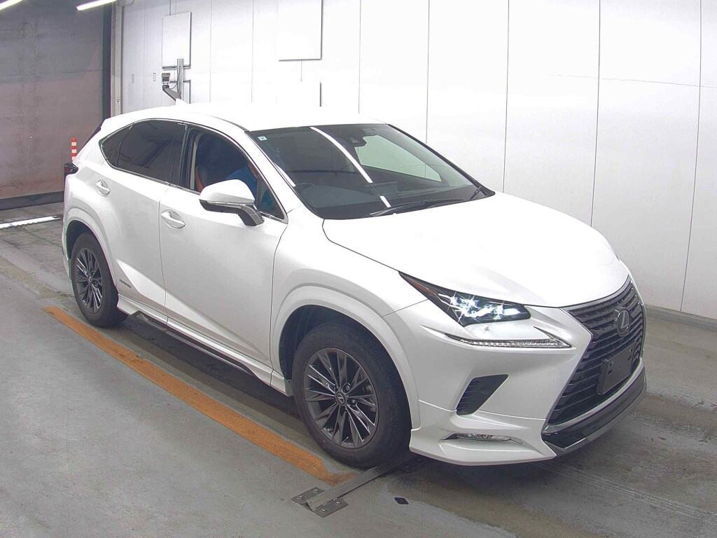 Lexus NX 2021 z aukcji japońskiej