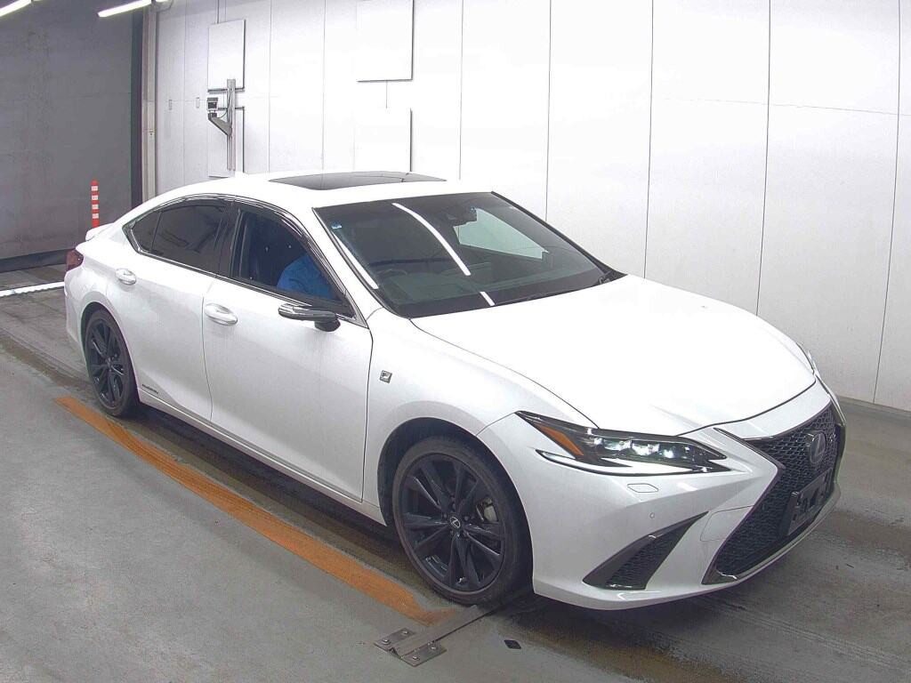 Lexus Es 2021 z aukcji japońskiej