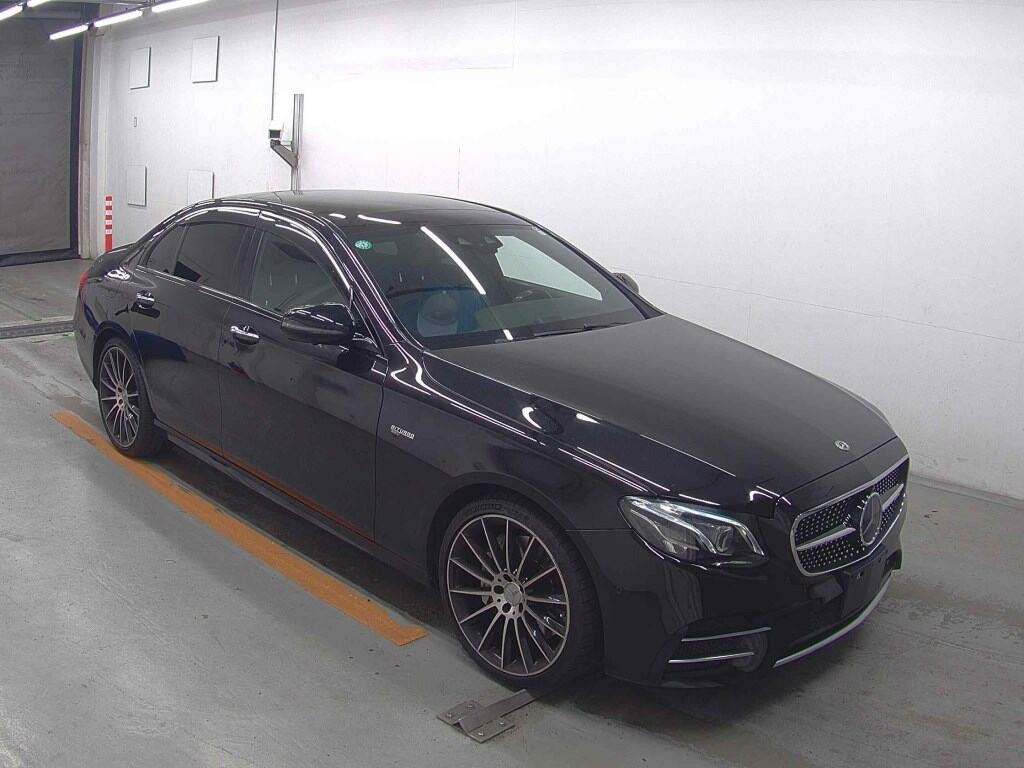 Mercedes AMG E-Class 2017 z aukcji japońskiej