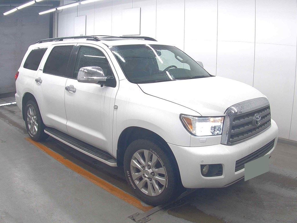 America Toyota Sequoia 2013 z aukcji japońskiej