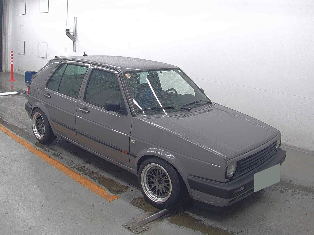 Volkswagen Golf 1991 z aukcji japońskiej
