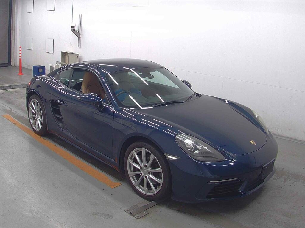 Porsche 718 Cayman 2017 z aukcji japońskiej