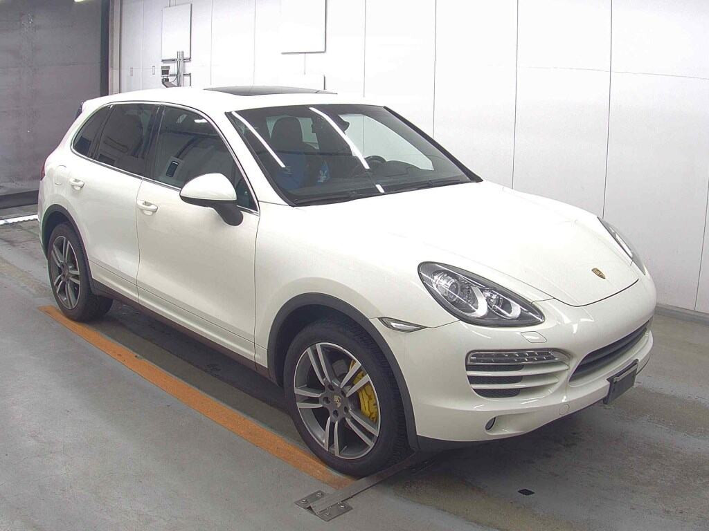 Porsche Cayenne 2011 z aukcji japońskiej