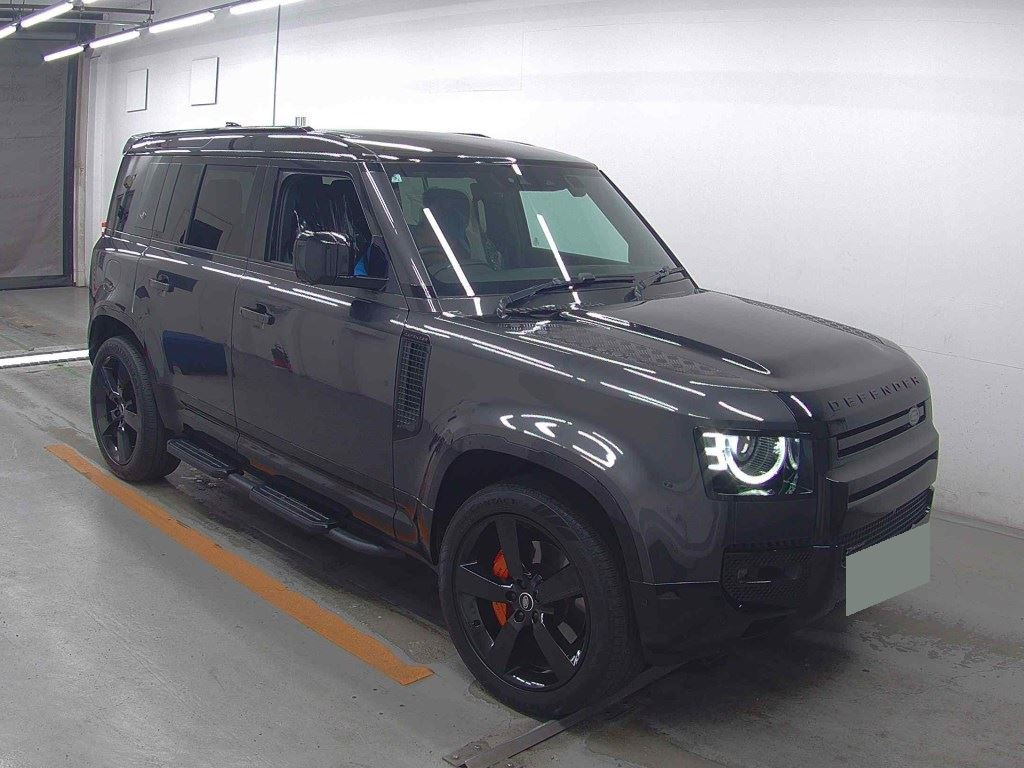 Land Rover Defender 2022 from a Japanese auction