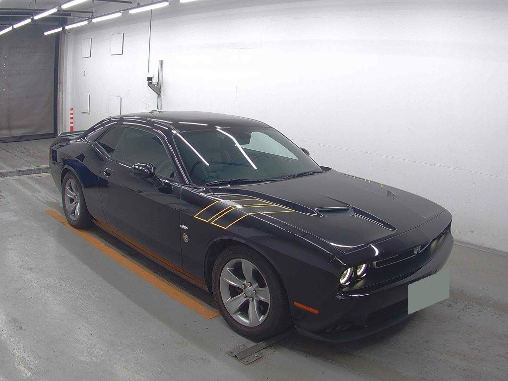 Dodge Challenger 2021 z aukcji japońskiej
