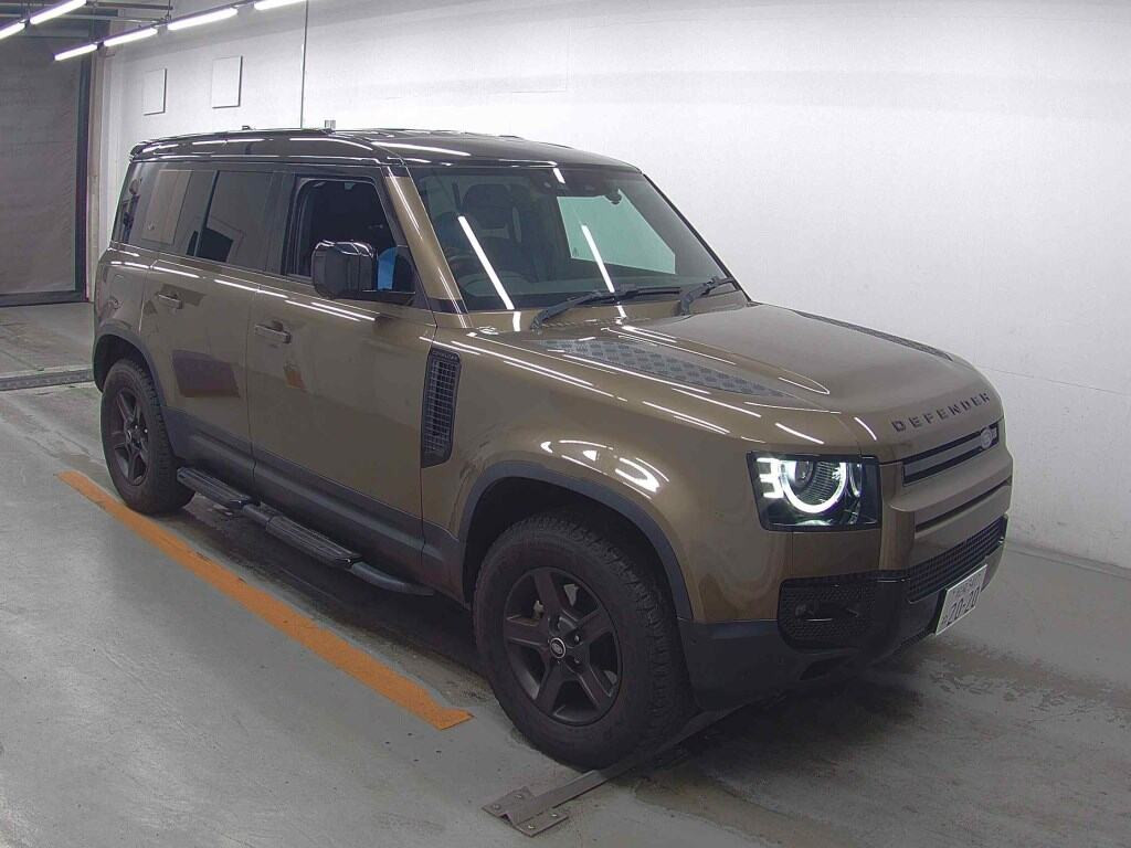 Land Rover Defender 2021 from a Japanese auction