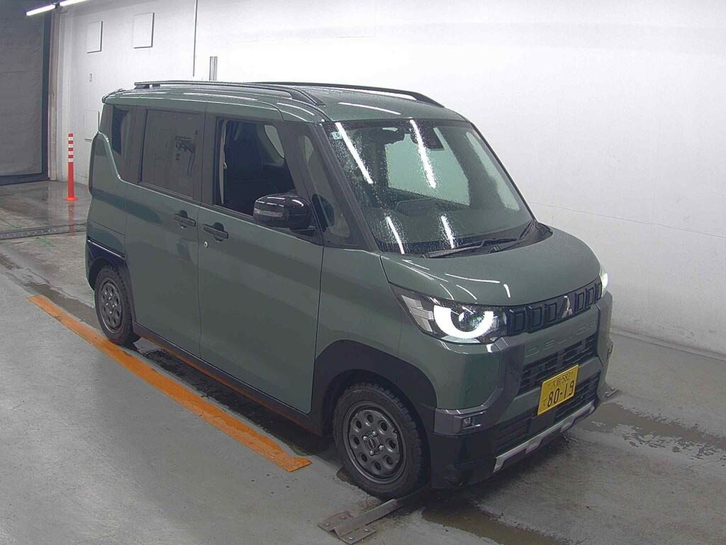 Mitsubishi B34A 2025 z aukcji japońskiej