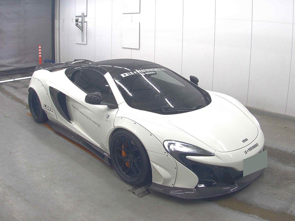 McLaren 650S Spider 2014 z aukcji japońskiej