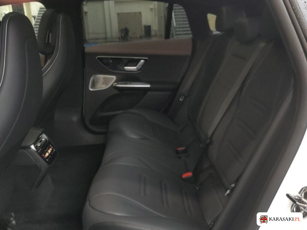 2024 Mercedes-AMG Eqe 4WD 6