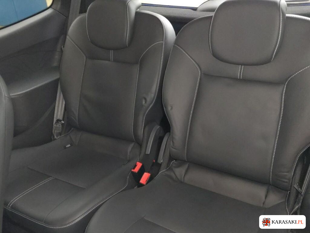 2011 Renault Twingo 3D 6