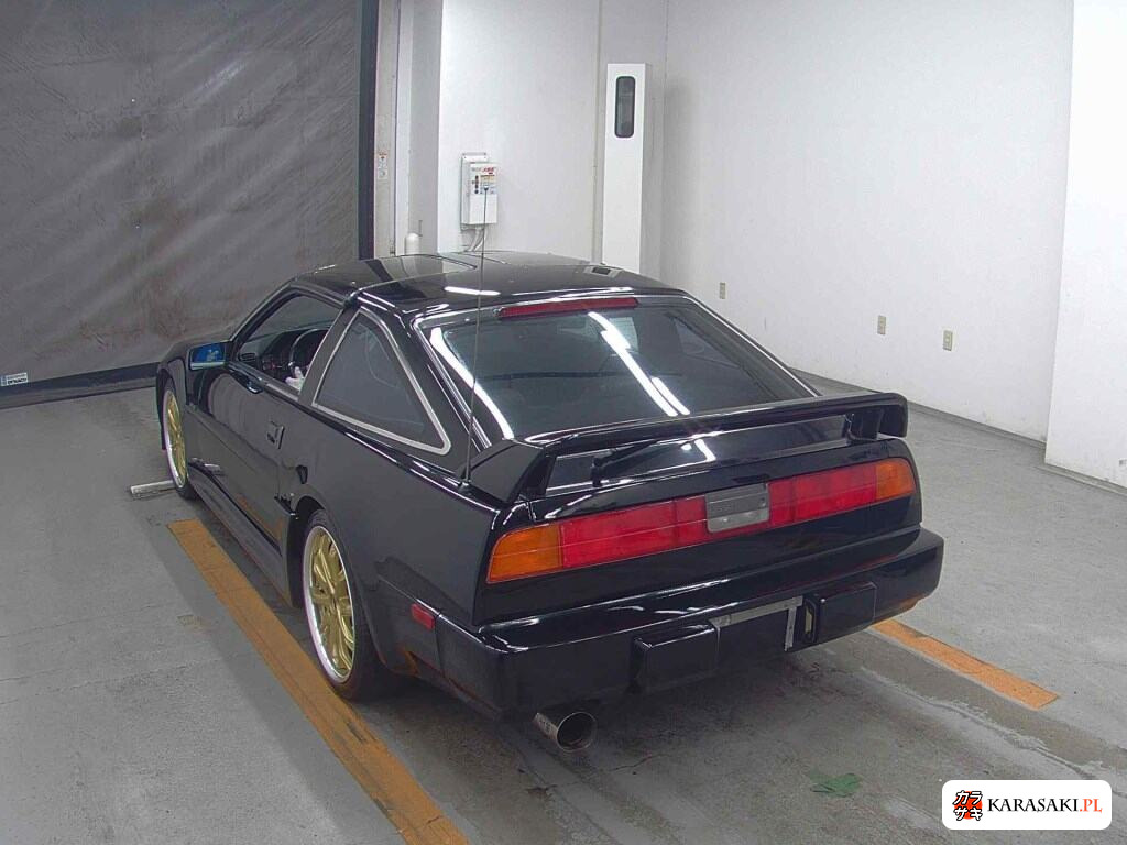 America Nissan Others 1988 z aukcji japońskiej