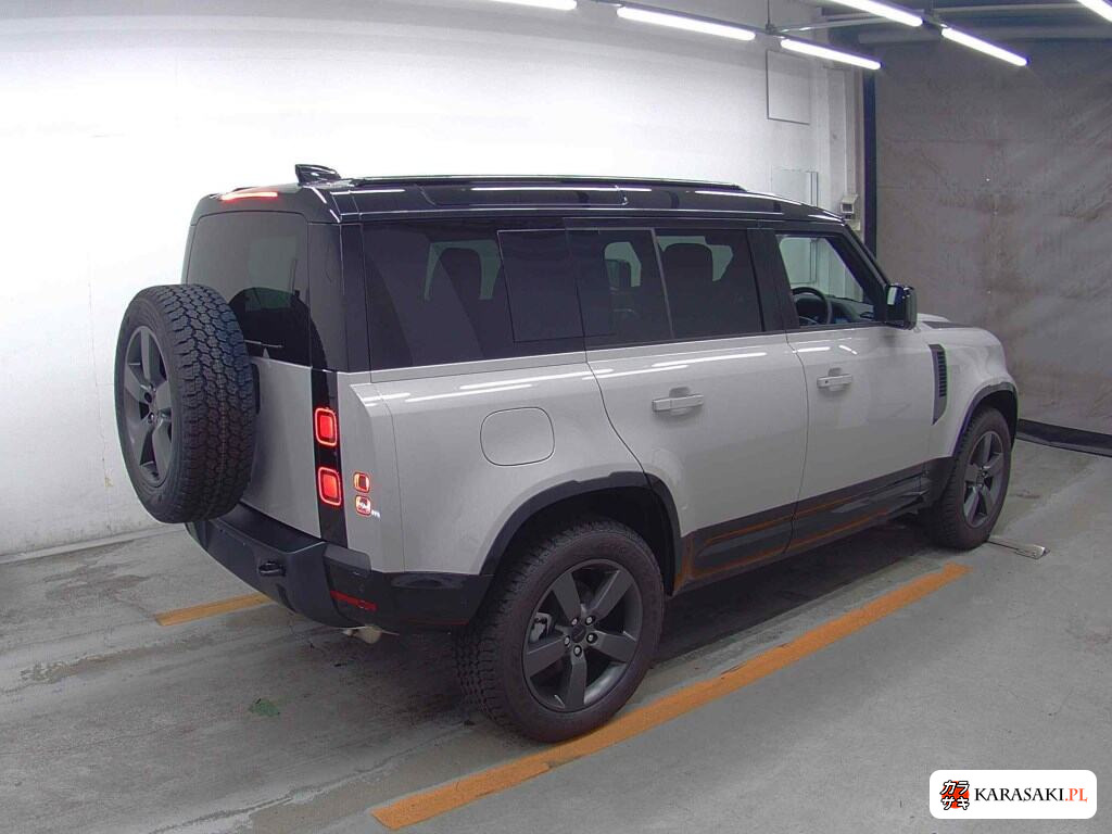 2026 Land Rover Defender 5D 4WD 4