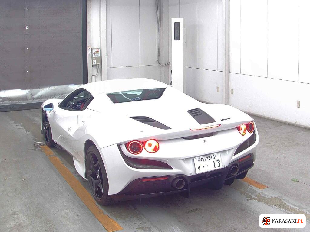 2021 Ferrari F8 Spider Base Grade 2