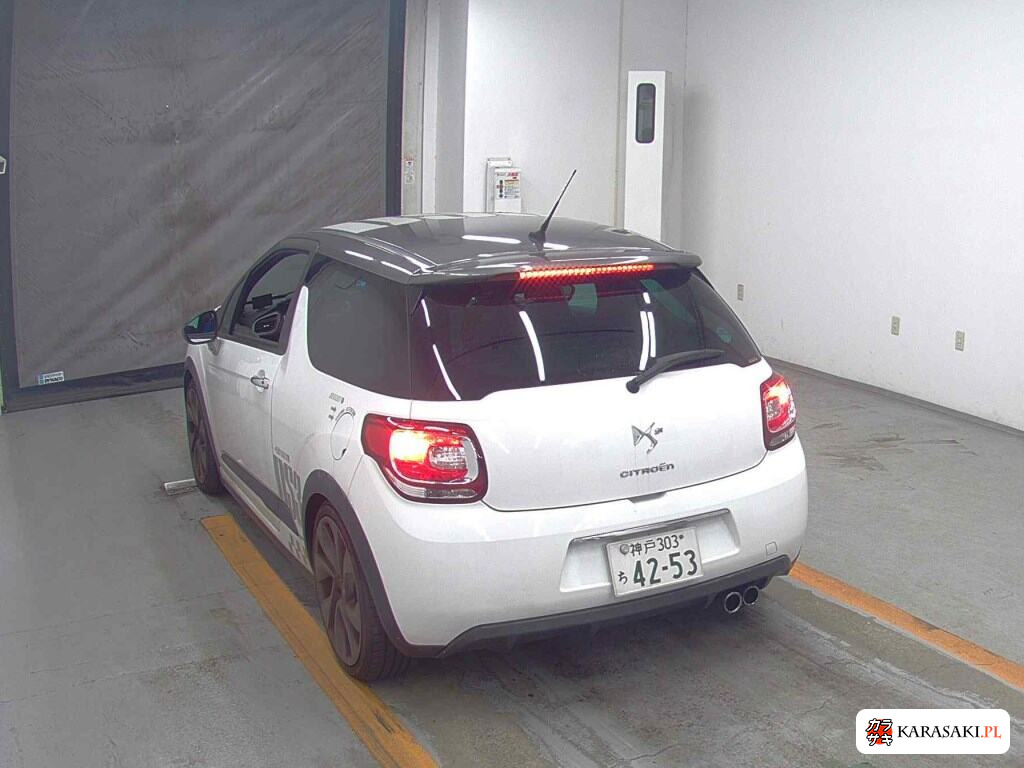2011 Citroen DS3 2