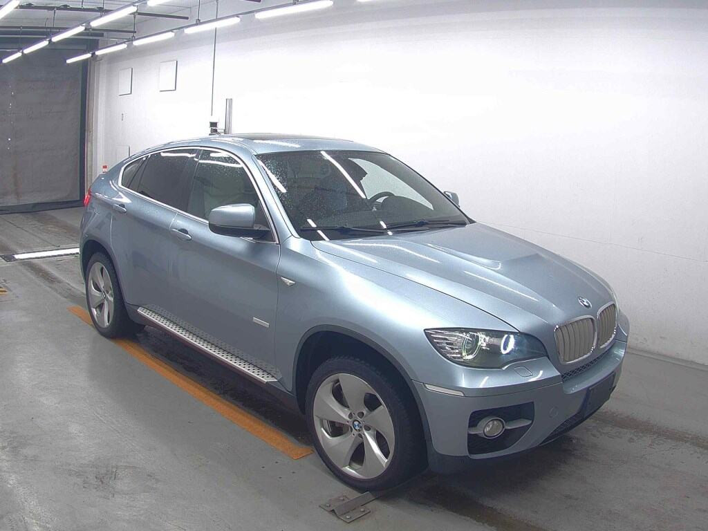 BMW X6 2011 z aukcji japońskiej