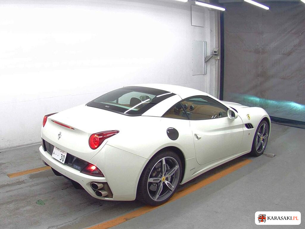 2014 Ferrari California 30 Base Grade 4