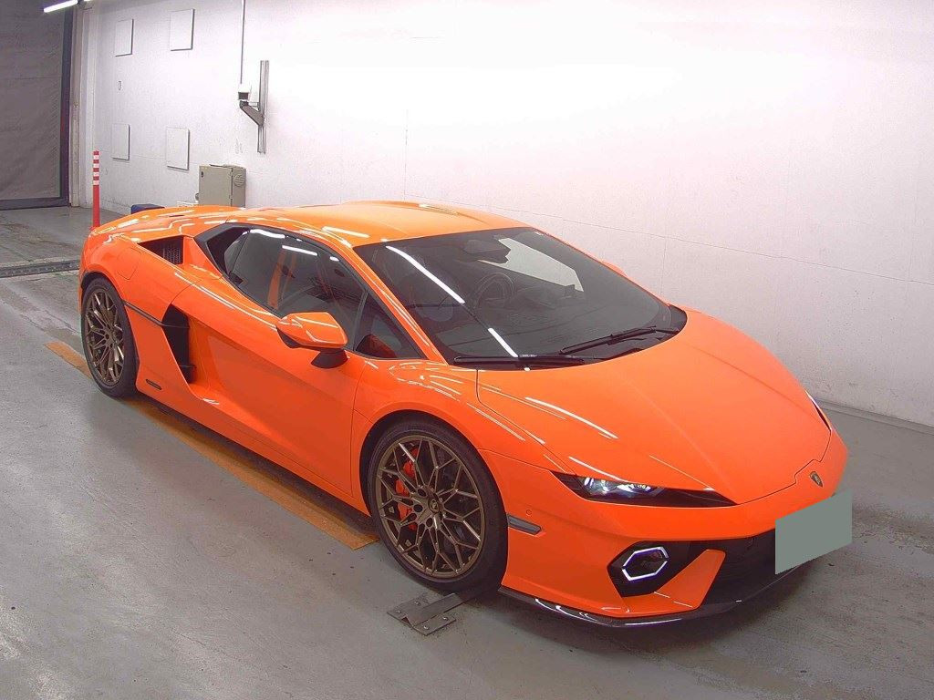 Lamborghini ZC40 2026 z aukcji japońskiej