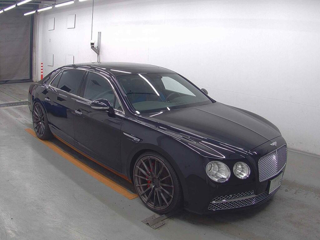 Bentley Flying Spur 2014 z aukcji japońskiej
