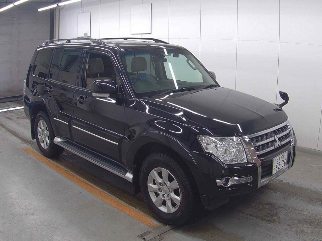 Mitsubishi Pajero 2019 z aukcji japońskiej